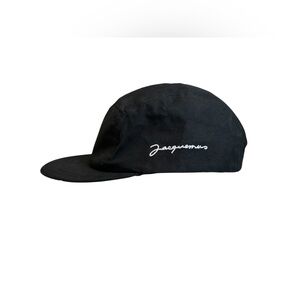Jacquemus “La Casquette Porte”